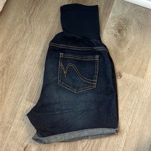 Denim maternity shorts